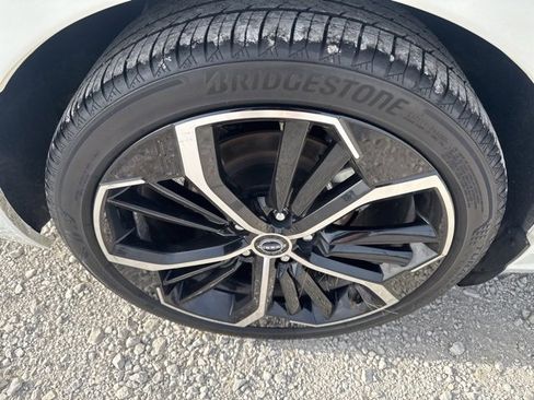 Used 2024 Nissan Altima 2.5 SR image 9