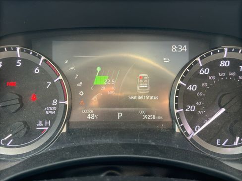 Used 2023 Toyota Highlander XLE image 11