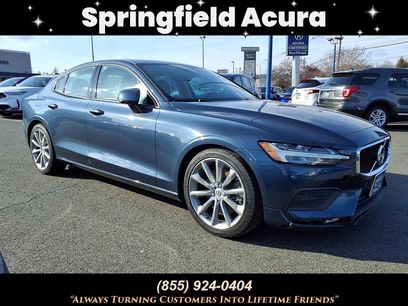 Used 2020 Volvo S60 T6 Momentum