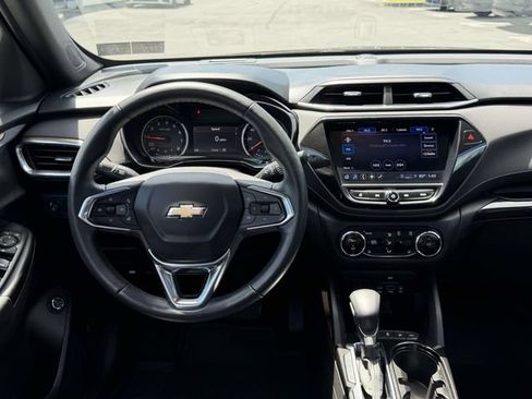 Used 2022 Chevrolet TrailBlazer ACTIV w/ Sun and Liftgate Package AWD/4WD image 23