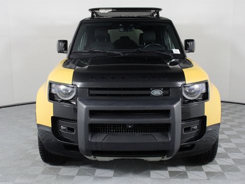 Used 2022 Land Rover Defender 110 X-Dynamic SE image 6