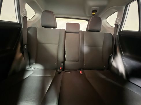 Used 2016 Toyota RAV4 XLE FWD image 32