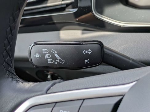 Used 2026 Volkswagen Jetta Sport FWD image 36