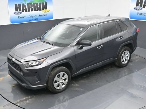 Used 2022 Toyota RAV4 LE FWD image 23