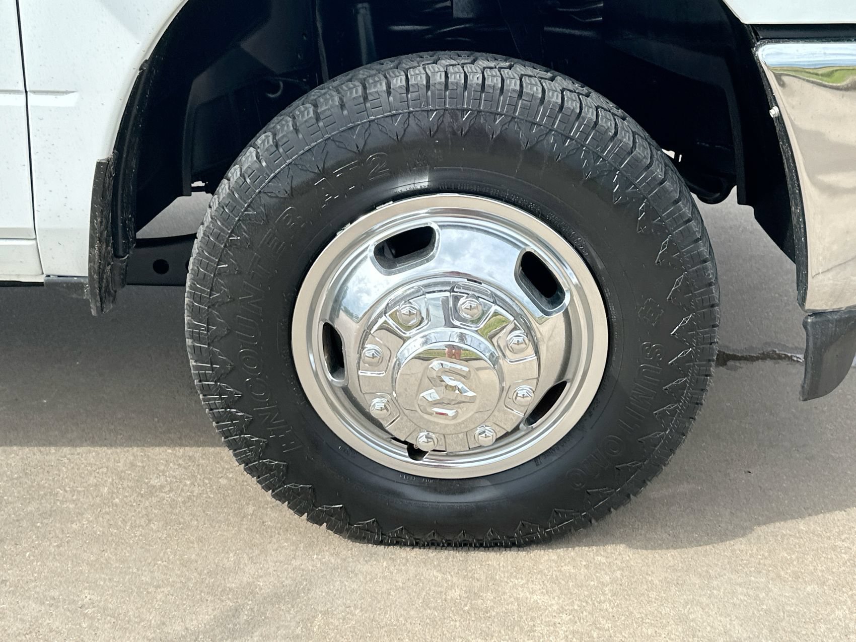 Used 2024 RAM 3500 SLT w/ Quick Order Package 2YG SLT AWD/4WD image 10