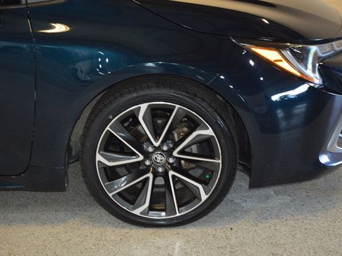 Used 2019 Toyota Corolla XSE FWD image 9