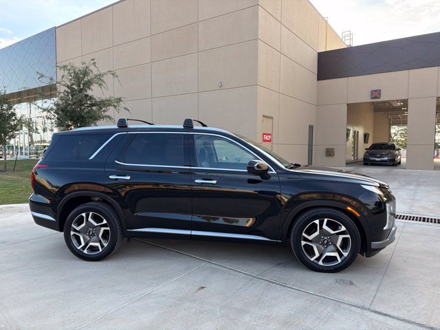 Used 2023 Hyundai Palisade SEL w/ Premium Package AWD/4WD image 5