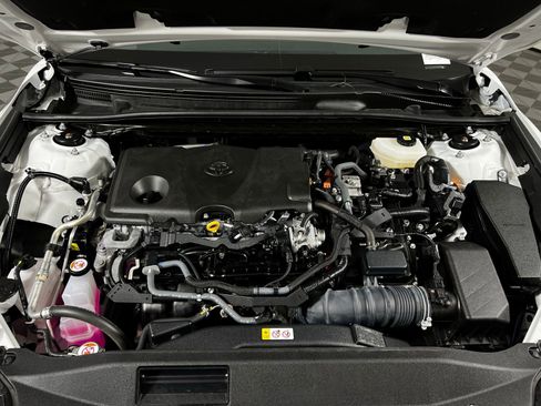 Certified 2025 Toyota Camry LE image 9