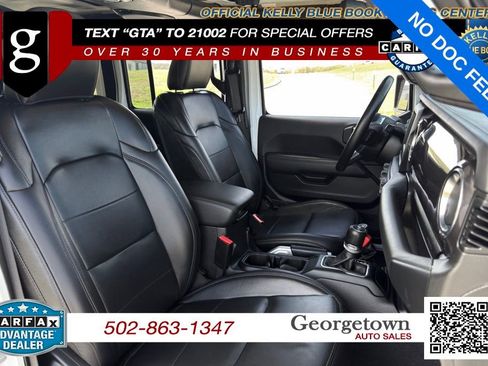 Used 2021 Jeep Wrangler Unlimited Sahara AWD/4WD image 18