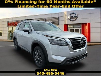 New 2025 Nissan Pathfinder SV