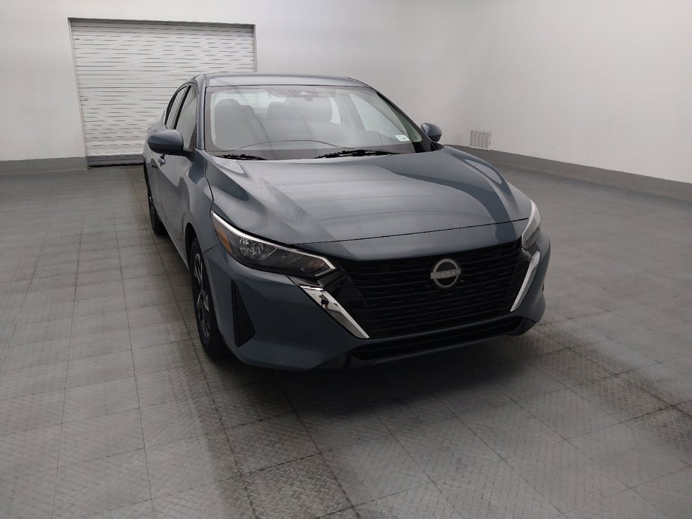Used 2025 Nissan Sentra SV FWD image 13