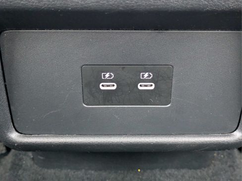 Used 2024 Nissan Rogue SV AWD/4WD image 13