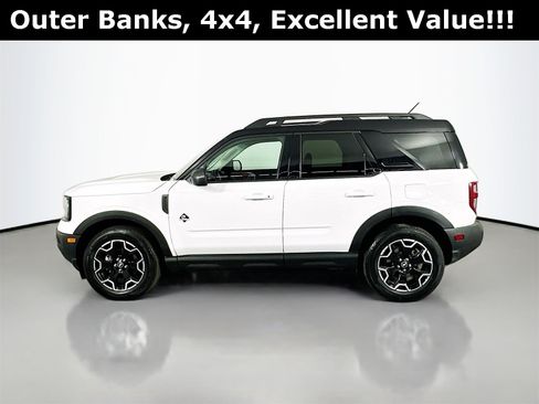 Used 2025 Ford Bronco Sport Outer Banks image 5