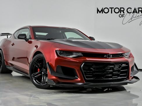 Used 2019 Chevrolet Camaro ZL1 RWD image 1