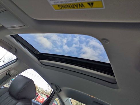 Certified 2018 Honda Accord EX-L image 15