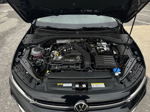 New 2026 Volkswagen Jetta SE FWD image 31