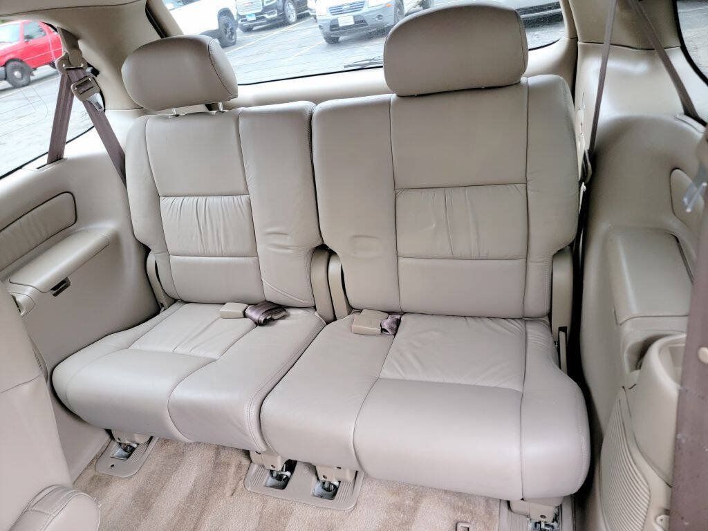 Used 2002 Toyota Sienna XLE w/ XLE Luxury Pkg FWD image 12