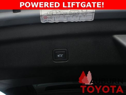 Used 2024 Chevrolet Tahoe LT image 9