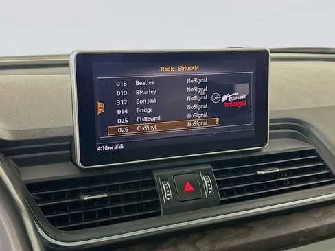 Used 2020 Audi Q5 Prestige w/ Prestige Package image 13