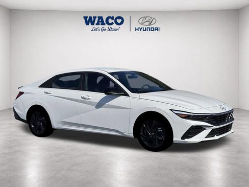 New 2026 Hyundai Elantra Sport FWD image 12