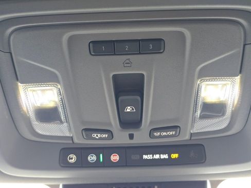 Used 2025 Chevrolet Silverado 2500 LT w/ Trail Boss Package image 28