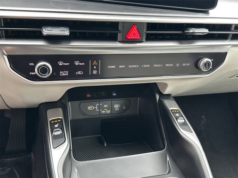 New 2026 Kia Sorento S image 27