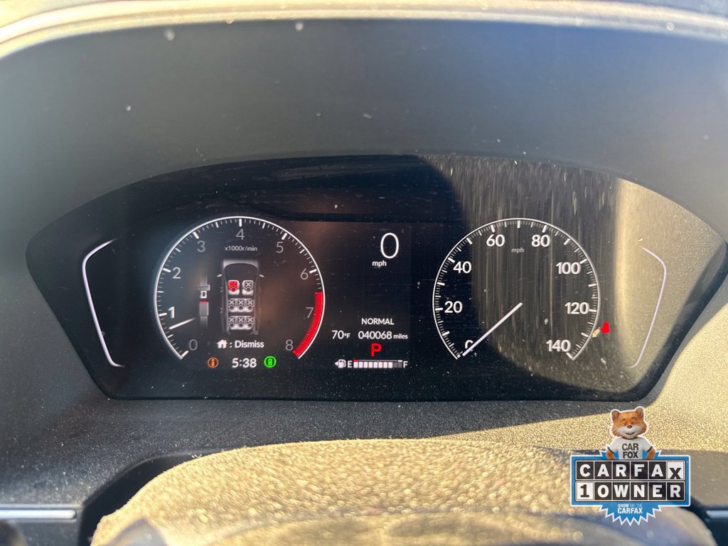 Used 2025 Honda Pilot Touring image 14
