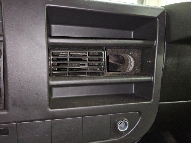 Used 2011 Chevrolet Express 1500 LT w/ LT Preferred Equipment Group AWD/4WD image 18