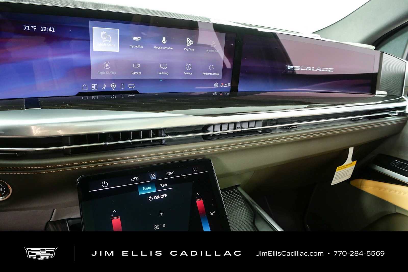 New 2026 Cadillac Escalade Luxury AWD/4WD image 14