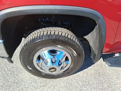 Used 2022 Chevrolet Silverado 3500 LTZ w/ LTZ Convenience Package image 6