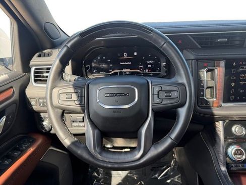 Used 2024 GMC Yukon Denali Ultimate AWD/4WD image 13