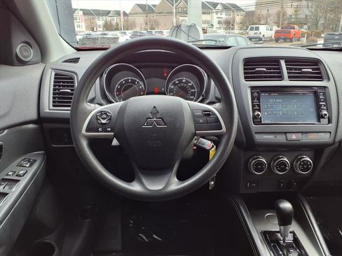 Used 2022 Mitsubishi Outlander Sport ES image 15