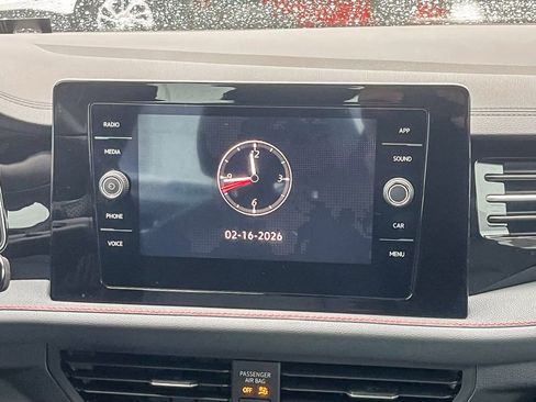 Used 2025 Volkswagen Jetta GLI Autobahn image 17