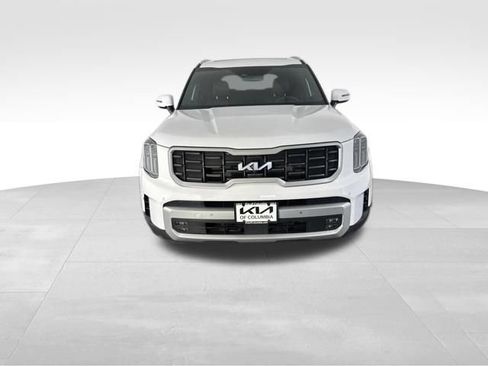 Certified 2024 Kia Telluride SX w/ Towing Package AWD/4WD image 3
