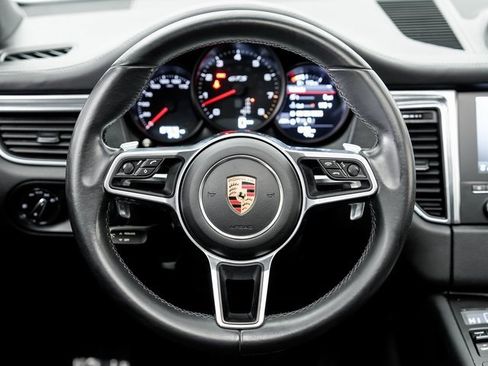Used 2017 Porsche Macan GTS image 12
