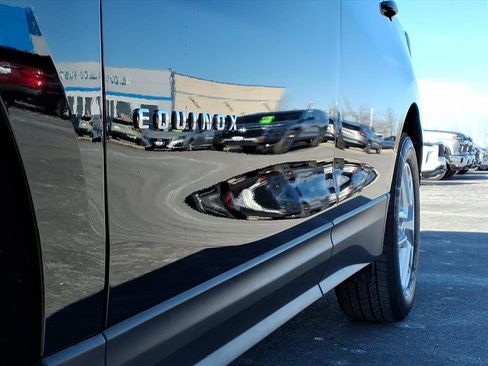 Used 2022 Chevrolet Equinox LT image 39