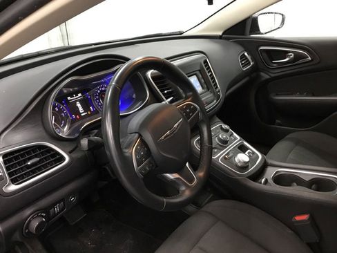 Used 2017 Chrysler 200 LX w/ Touring Convenience Group FWD image 8