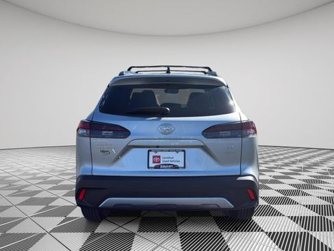 Used 2026 Toyota Corolla Cross LE image 6