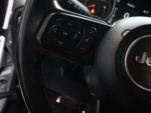 Used 2019 Jeep Wrangler Unlimited Sport AWD/4WD image 18