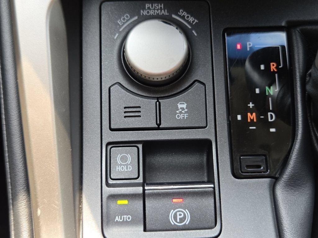 Used 2016 Lexus NX 200t FWD image 5