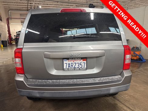 Used 2014 Jeep Patriot Sport w/ Power Value Group image 5