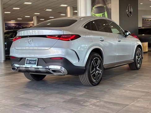 Used 2026 Mercedes-Benz GLC 300 4MATIC image 4
