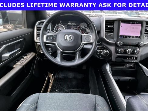 Used 2022 RAM 1500 Big Horn AWD/4WD image 5