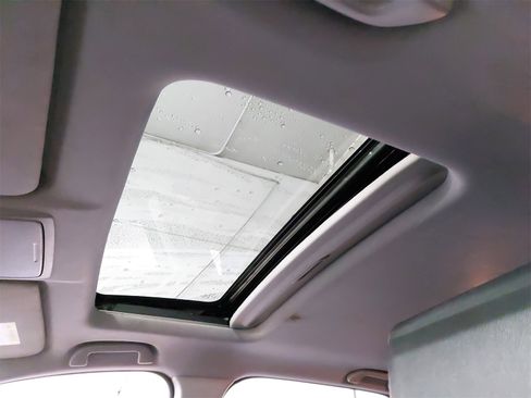 Used 2022 Honda CR-V EX-L image 29