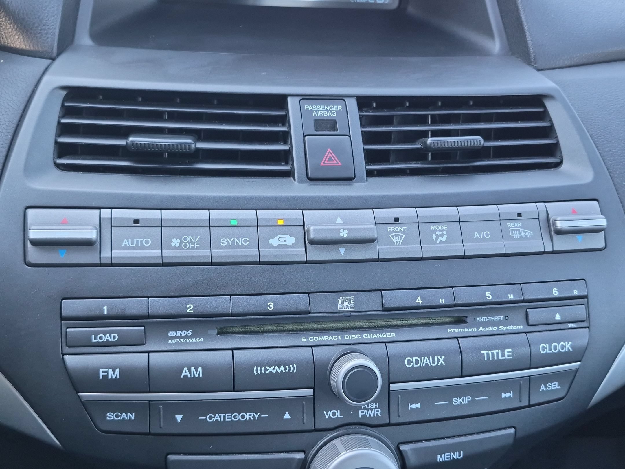 Used 2010 Honda Accord EX-L image 18