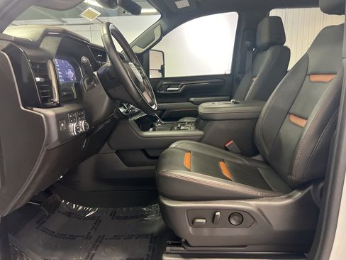 Certified 2024 GMC Sierra 2500 AT4 w/ AT4 Premium Plus Package image 8