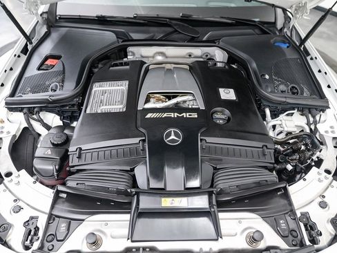Used 2019 Mercedes-Benz E 63 AMG S image 25