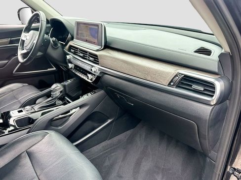 Certified 2020 Kia Telluride SX image 32