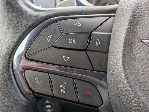 Used 2016 Chrysler 200 S w/ Comfort Group image 18