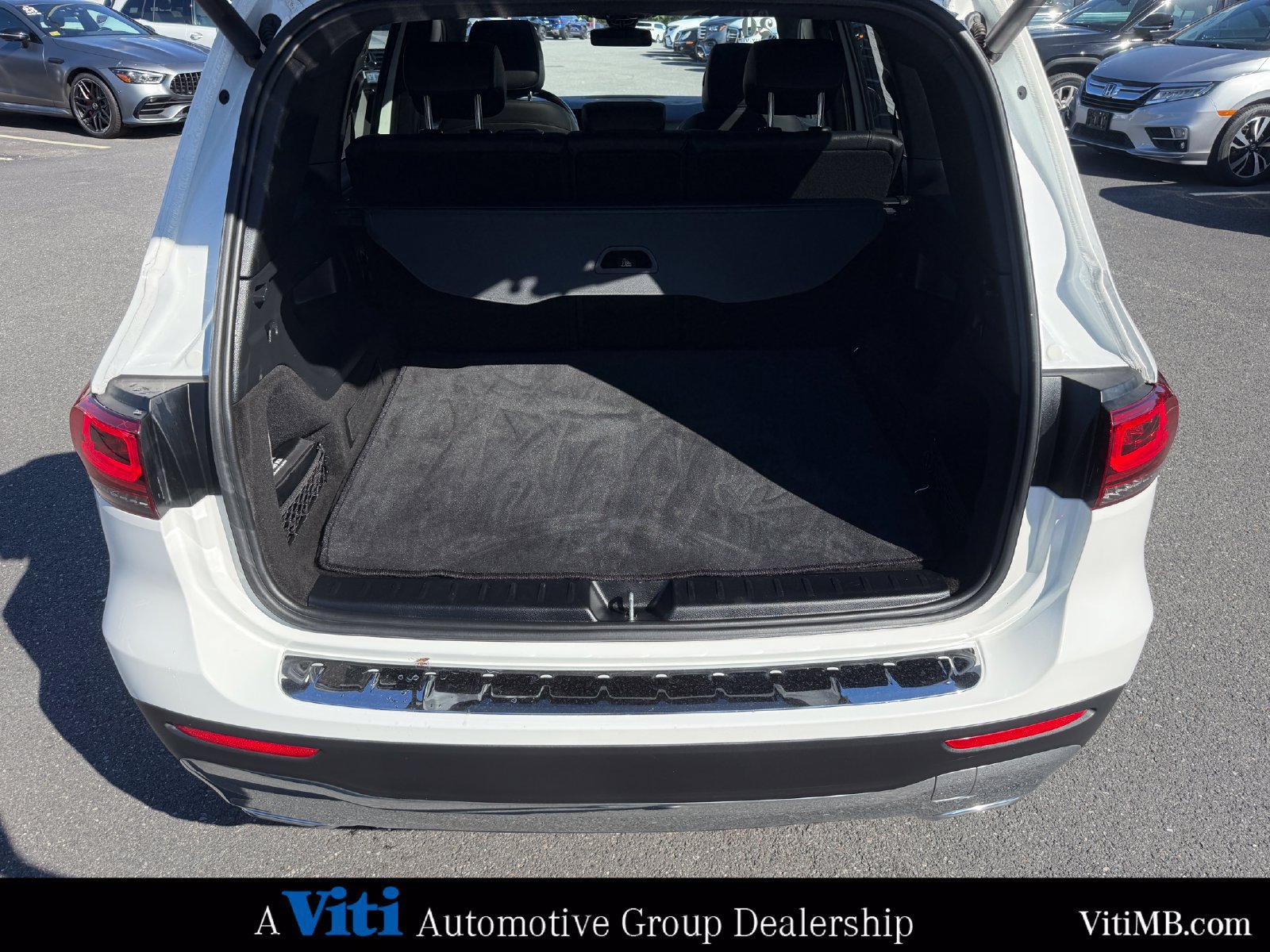 Used 2020 Mercedes-Benz GLB 250 4MATIC image 24
